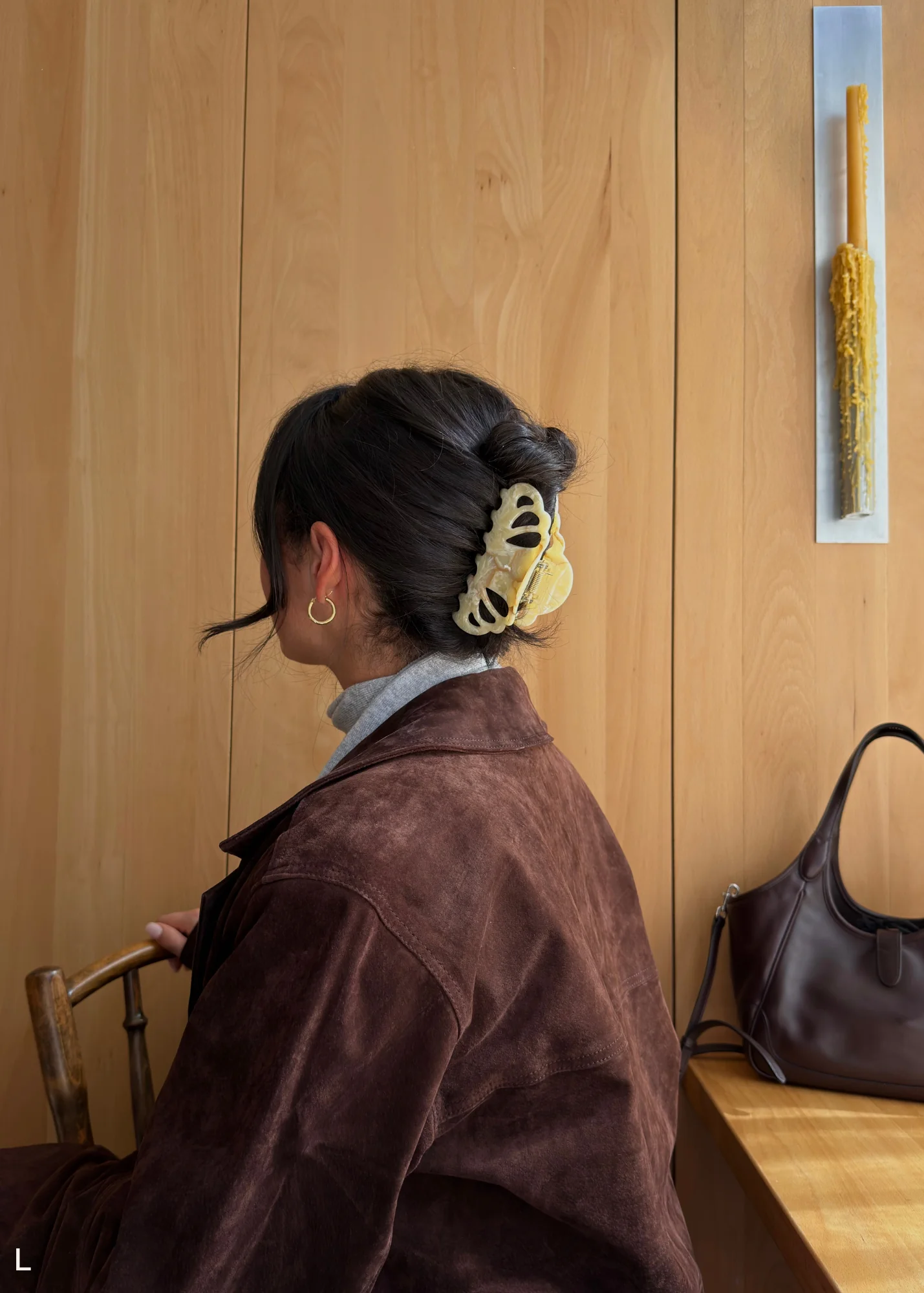 Icon Clip in Oak - Image 3